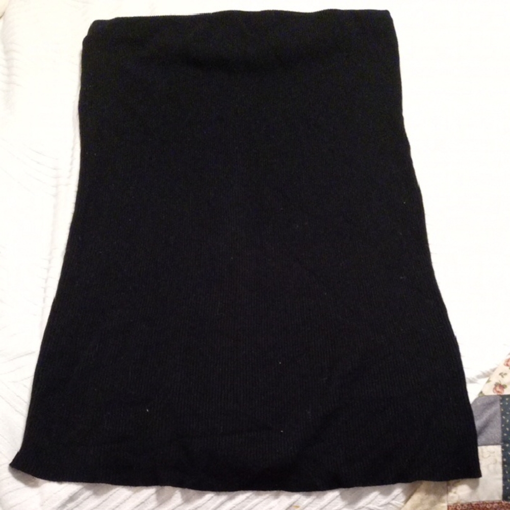 H&M Classic Black Pencil Skirt